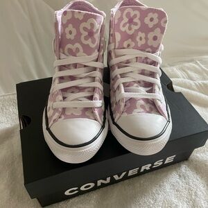 Converse Kids Sneakers - Pink and White Floral